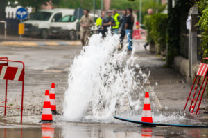 Hot tub What Is A Water Main? image